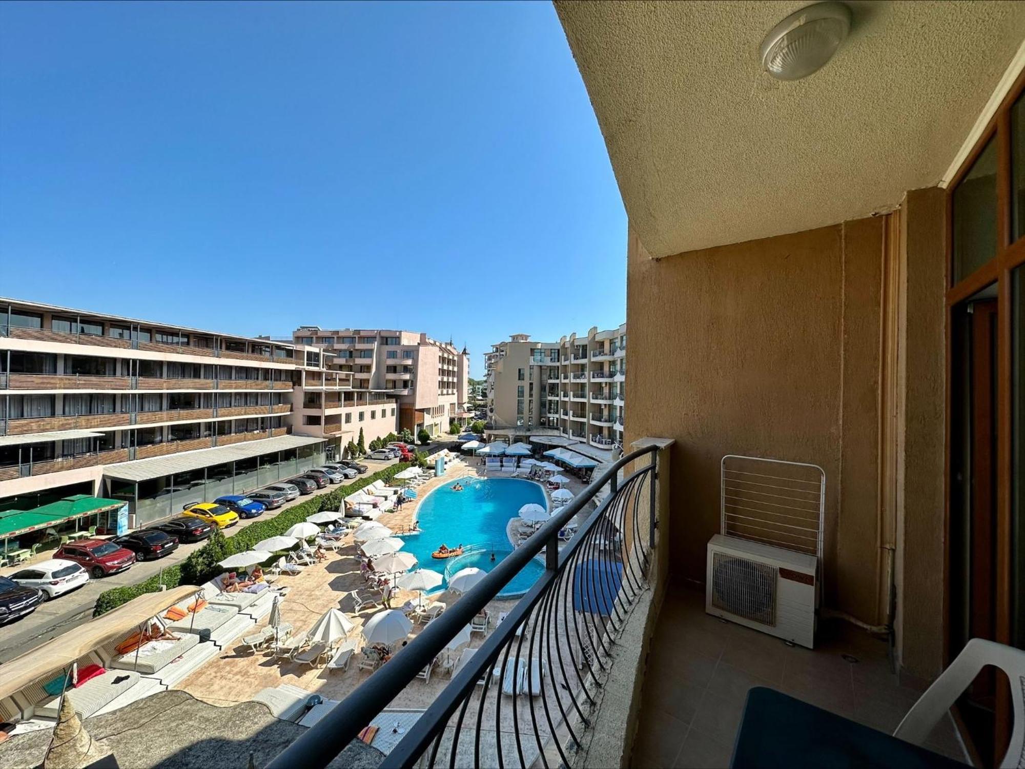 Grenada - Menada Apartments Slantschew brjag Exterior foto
