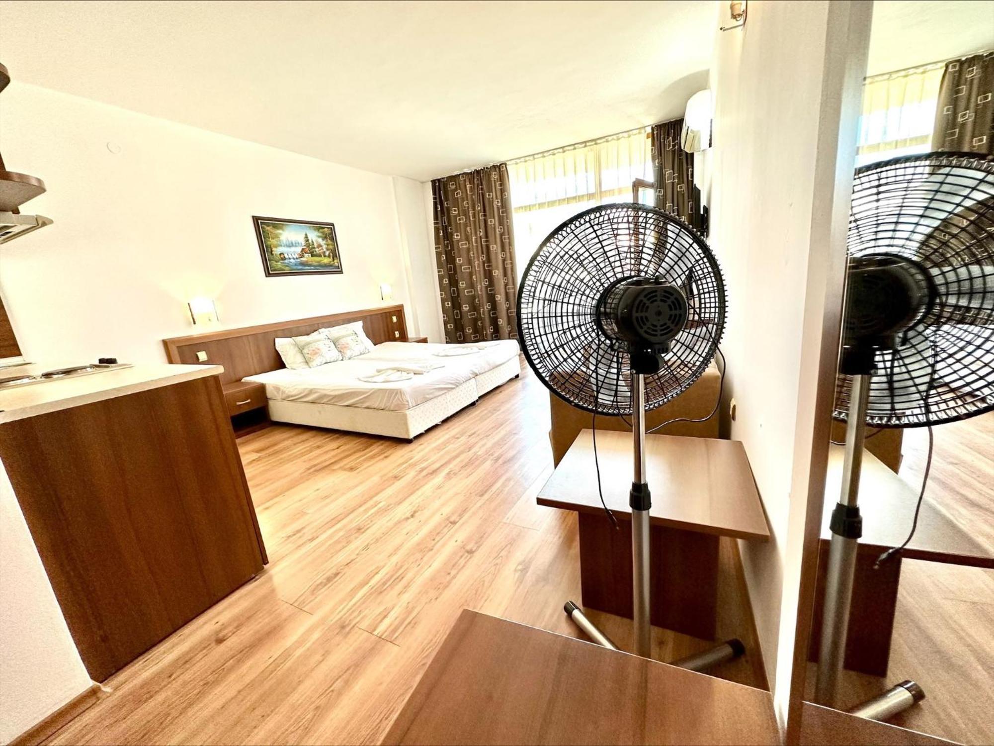 Grenada - Menada Apartments Slantschew brjag Zimmer foto
