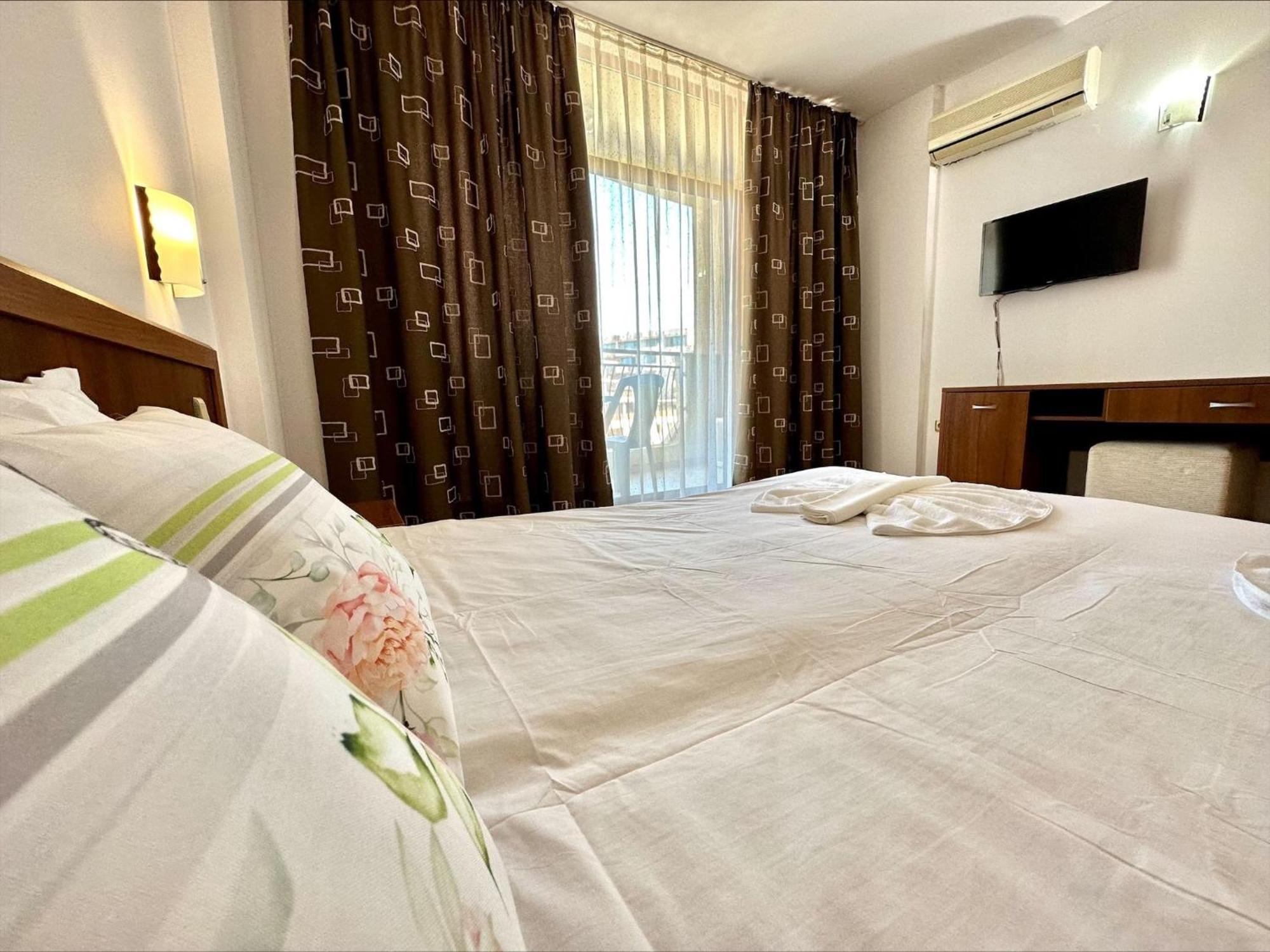 Grenada - Menada Apartments Slantschew brjag Zimmer foto